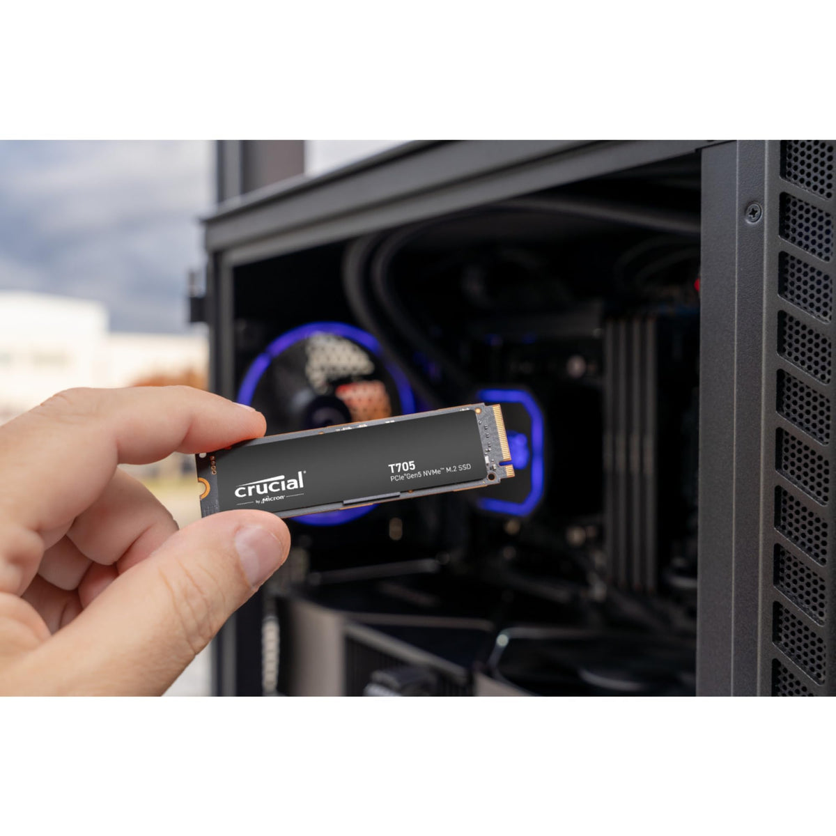 Crucial T705 PCIe Gen5 NVMe SSD